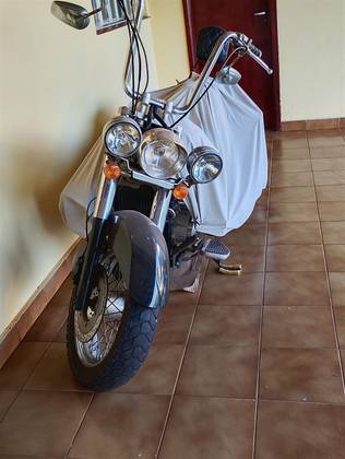 HONDA SHADOW 750 