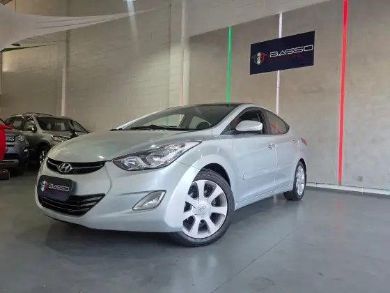 HYUNDAI ELANTRA 1.8 GLS 16V GASOLINA 4P AUTOMÁTICO HYUNDAI ELANTRA 1.8 GLS 16V GASOLINA 4P AUTOMÁTICO