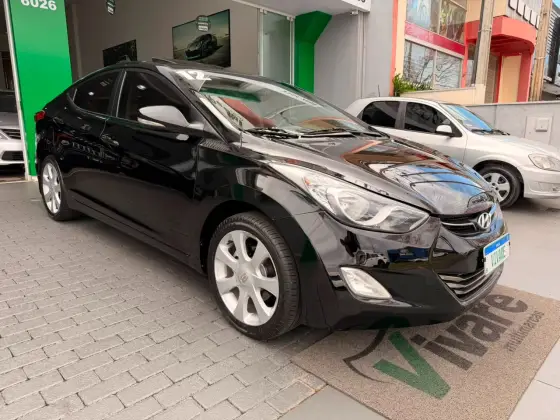 HYUNDAI ELANTRA 1.8 GLS 16V GASOLINA 4P AUTOMÁTICO HYUNDAI ELANTRA 1.8 GLS 16V GASOLINA 4P AUTOMÁTICO