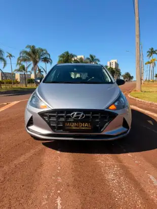 HYUNDAI-HB20-2022