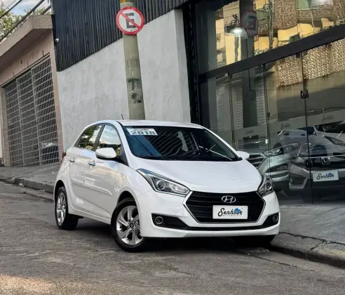 HYUNDAI HB20 1.6 PREMIUM 16V FLEX 4P AUTOMÁTICO HYUNDAI HB20 1.6 PREMIUM 16V FLEX 4P AUTOMÁTICO