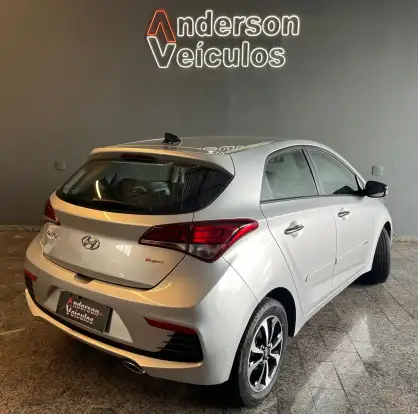 HYUNDAI-HB20-1.6 R SPEC 16V FLEX 4P AUTOMÁTICO HYUNDAI-HB20-2017