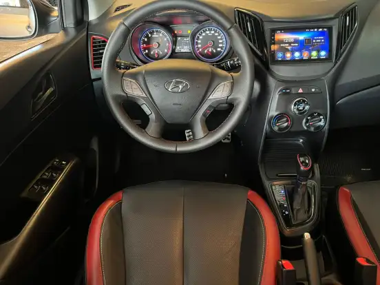 HYUNDAI-HB20-2017