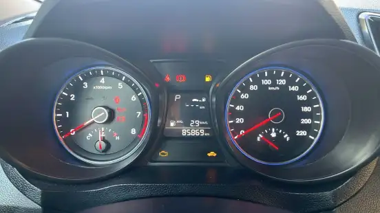HYUNDAI-HB20-2017