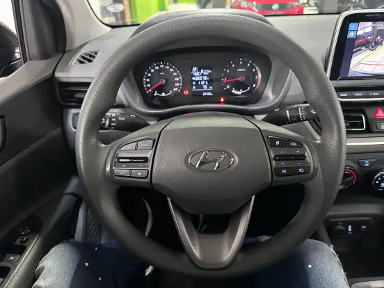 HYUNDAI-HB20S-2023