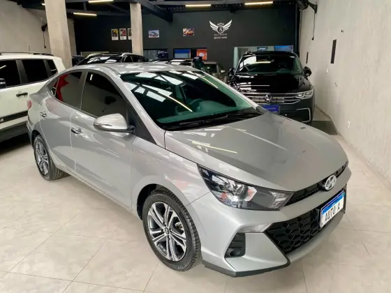 HYUNDAI HB20S 1.0 TGDI FLEX PLATINUM PLUS AUTOMÁTICO HYUNDAI HB20S 1.0 TGDI FLEX PLATINUM PLUS AUTOMÁTICO