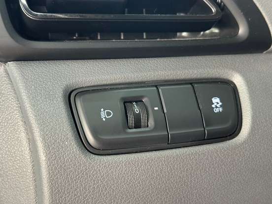 HYUNDAI-HB20S-2025