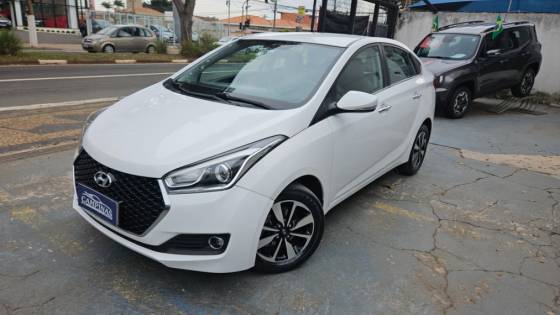 HYUNDAI HB20S 1.6 PREMIUM 16V FLEX 4P AUTOMÁTICO