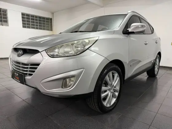 HYUNDAI IX35 2.0 MPFI GLS 16V FLEX 4P AUTOMÁTICO HYUNDAI IX35 2.0 MPFI GLS 16V FLEX 4P AUTOMÁTICO