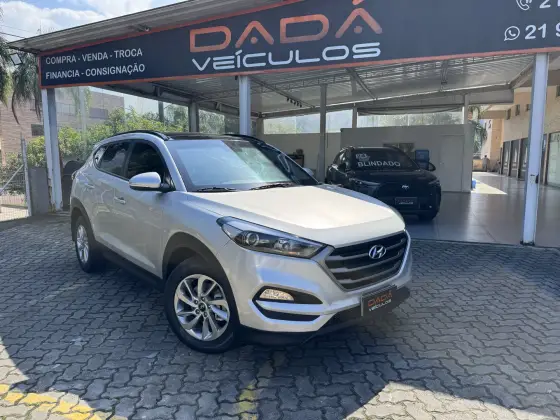 HYUNDAI TUCSON 1.6 16V T-GDI GASOLINA GLS ECOSHIFT HYUNDAI TUCSON 1.6 16V T-GDI GASOLINA GLS ECOSHIFT