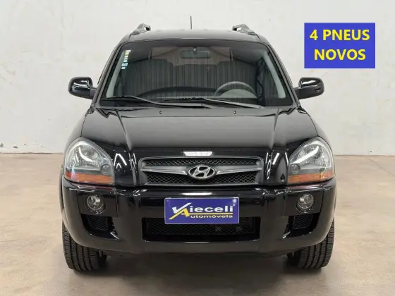 HYUNDAI TUCSON 2.0 MPFI GLS 16V 143CV 2WD FLEX 4P AUTOMÁTICO HYUNDAI TUCSON 2.0 MPFI GLS 16V 143CV 2WD FLEX 4P AUTOMÁTICO