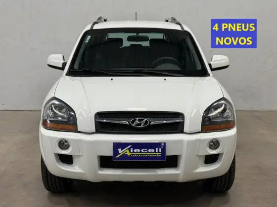 HYUNDAI TUCSON 2.0 MPFI GLS BASE 16V 143CV 2WD FLEX 4P AUTOMÁTICO HYUNDAI TUCSON 2.0 MPFI GLS BASE 16V 143CV 2WD FLEX 4P AUTOMÁTICO