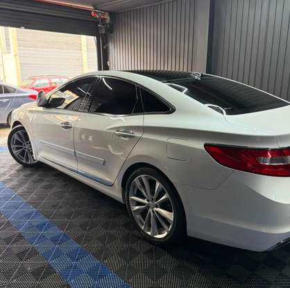 HYUNDAI-AZERA-3.0 MPFI GLS V6 24V GASOLINA 4P AUTOMÁTICO HYUNDAI-AZERA-2014