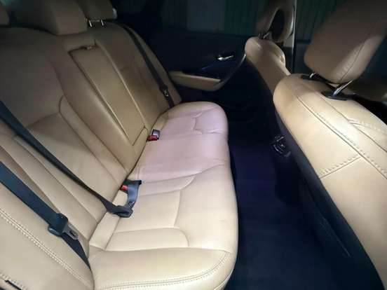 HYUNDAI-AZERA-3.0 MPFI GLS V6 24V GASOLINA 4P AUTOMÁTICO HYUNDAI-AZERA-2014