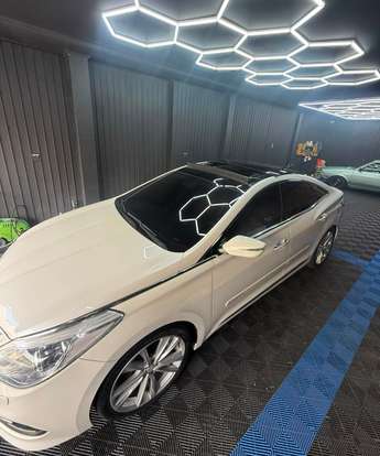HYUNDAI-AZERA-3.0 MPFI GLS V6 24V GASOLINA 4P AUTOMÁTICO HYUNDAI-AZERA-2014