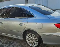 HYUNDAI AZERA 3.3 MPFI GLS SEDAN V6 24V GASOLINA 4P AUTOMÁTICO HYUNDAI AZERA 3.3 MPFI GLS SEDAN V6 24V GASOLINA 4P AUTOMÁTICO