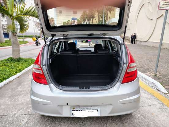 HYUNDAI-I30-2011