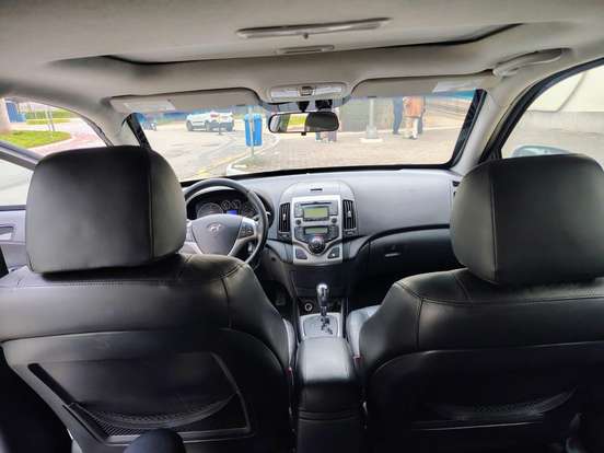 HYUNDAI-I30-2011