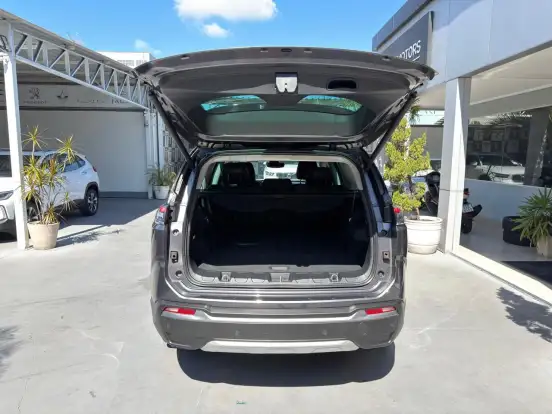 JEEP-COMMANDER-1.3 T270 TURBO FLEX LIMITED AT6 JEEP-COMMANDER-2023