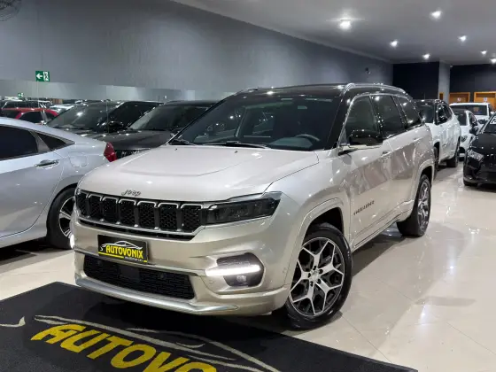 JEEP COMMANDER 1.3 T270 TURBO FLEX OVERLAND AT6 JEEP COMMANDER 1.3 T270 TURBO FLEX OVERLAND AT6