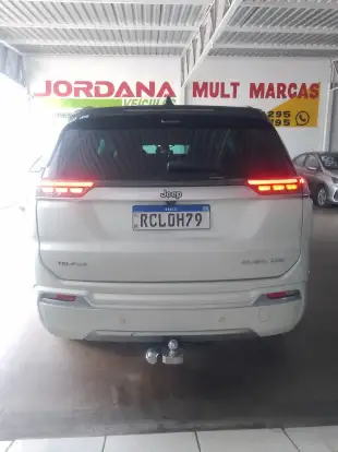 JEEP-COMMANDER-2021