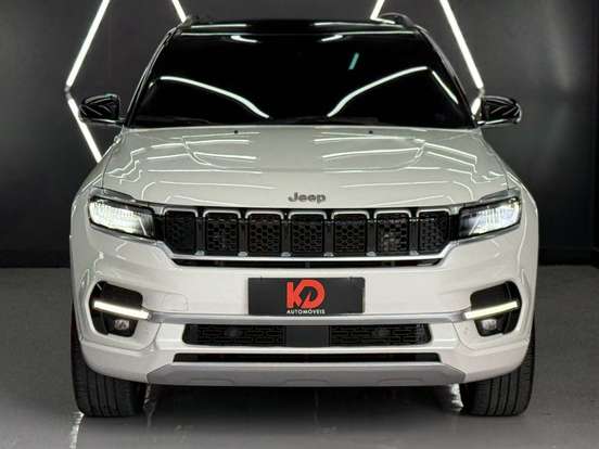 JEEP-COMMANDER-2023