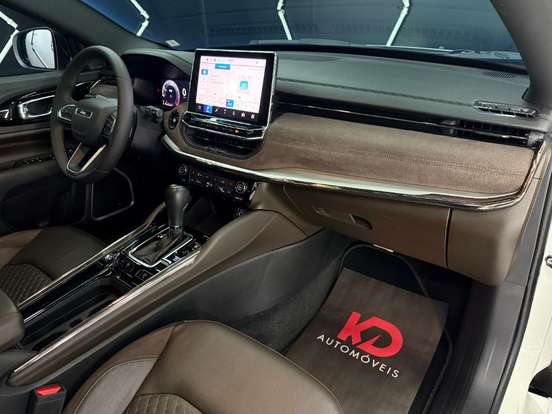 JEEP-COMMANDER-2023