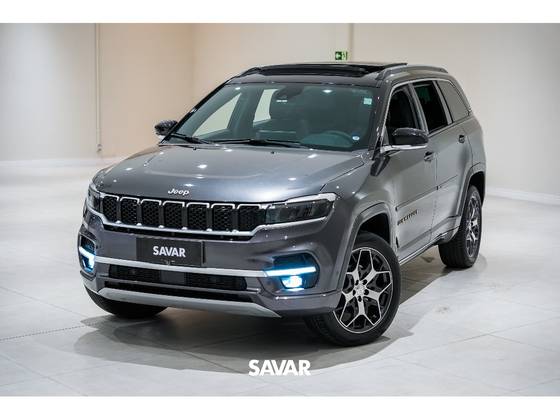 JEEP COMMANDER 2.2 TURBO DIESEL OVERLAND AT9