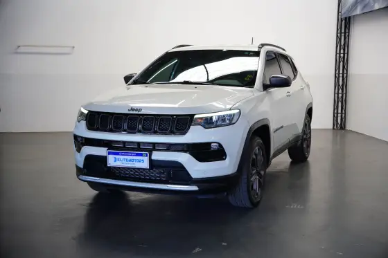 JEEP COMPASS 1.3 T270 TURBO FLEX LONGITUDE AT6 JEEP COMPASS 1.3 T270 TURBO FLEX LONGITUDE AT6
