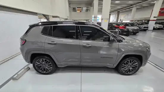 JEEP-COMPASS-2022