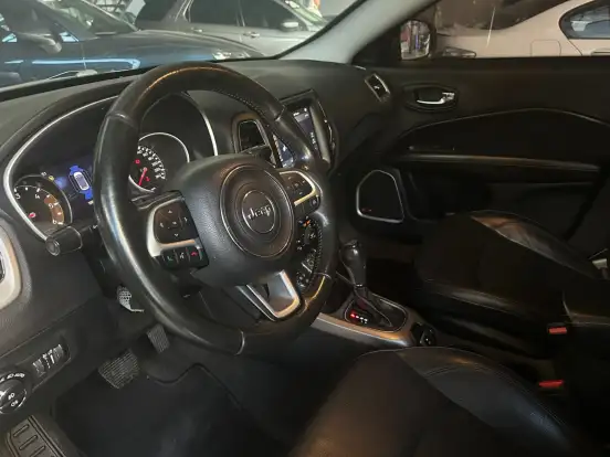 JEEP-COMPASS-2.0 16V DIESEL LONGITUDE 4X4 AUTOMÁTICO JEEP-COMPASS-2019