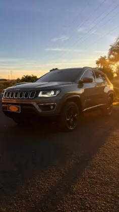 JEEP COMPASS 2.0 16V DIESEL LONGITUDE 4X4 AUTOMÁTICO JEEP COMPASS 2.0 16V DIESEL LONGITUDE 4X4 AUTOMÁTICO