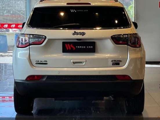 JEEP-COMPASS-2.0 16V DIESEL LONGITUDE 4X4 AUTOMÁTICO JEEP-COMPASS-2017