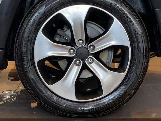 JEEP-COMPASS-2.0 16V DIESEL LONGITUDE 4X4 AUTOMÁTICO JEEP-COMPASS-2017