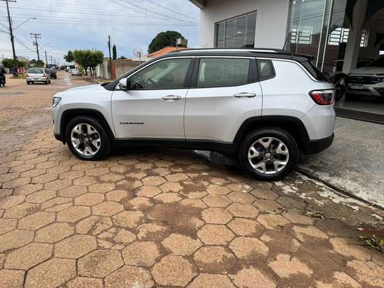 JEEP-COMPASS-2.0 16V FLEX LIMITED AUTOMÁTICO JEEP-COMPASS-2016