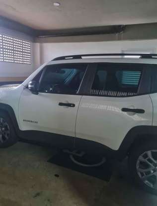 JEEP-RENEGADE-2023