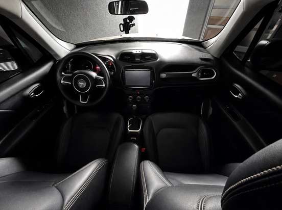 JEEP-RENEGADE-2019