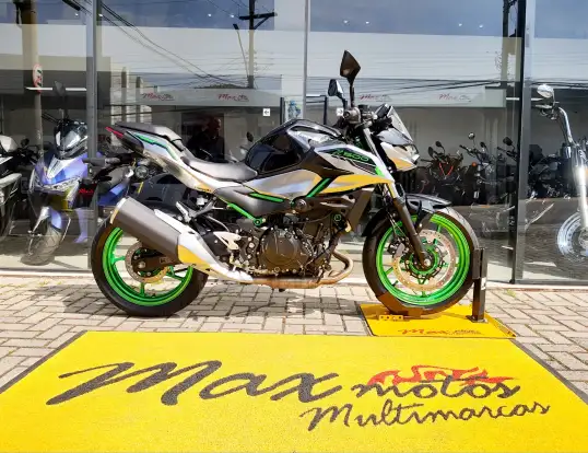 KAWASAKI-Z500 SE KAWASAKI-Z500 SE-2025