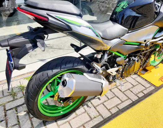 KAWASAKI-Z500 SE KAWASAKI-Z500 SE-2025