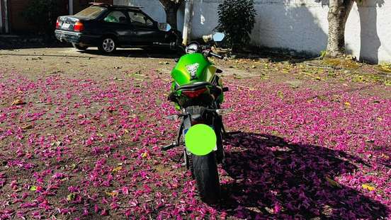 KAWASAKI-ER-6N-2013