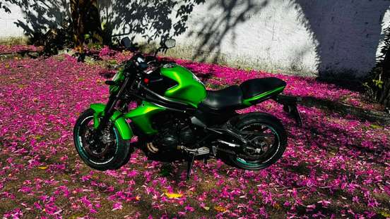 KAWASAKI-ER-6N-2013