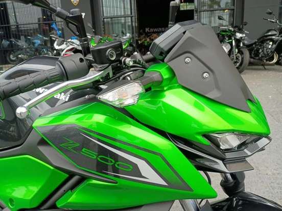 KAWASAKI-Z500-2026