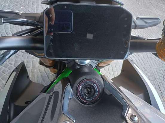 KAWASAKI-Z900 R EDITION-2025