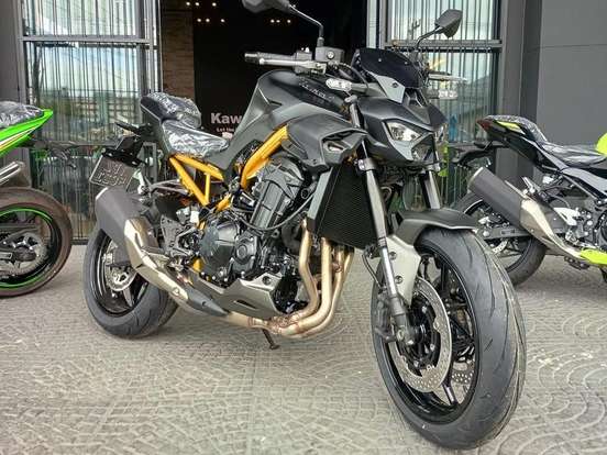 KAWASAKI-Z900 KAWASAKI-Z900-2026