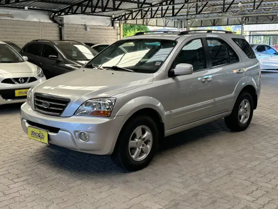 KIA SORENTO 2.5 EX 4X4 16V DIESEL 4P MANUAL KIA SORENTO 2.5 EX 4X4 16V DIESEL 4P MANUAL