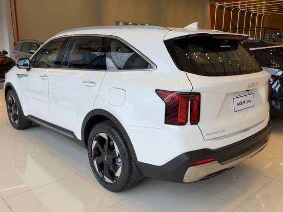 KIA-SORENTO-2025