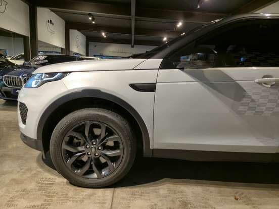 LAND ROVER-DISCOVERY SPORT-2.0 16V TD4 TURBO DIESEL LANDMARK EDITION 4P AUTOMÁTICO LAND ROVER-DISCOVERY SPORT-2018