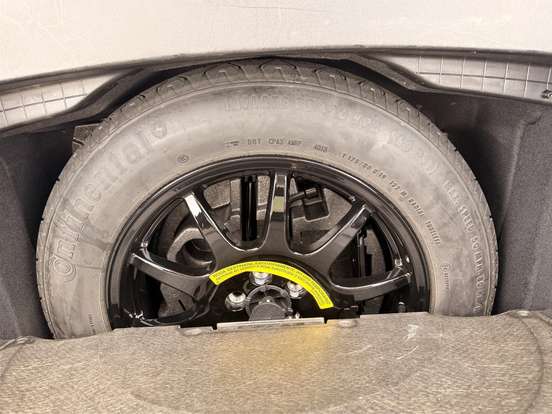 LAND ROVER-RANGE ROVER VELAR-2.0 P300 GASOLINA R-DYNAMIC SE AUTOMÁTICO LAND ROVER-RANGE ROVER VELAR-2020
