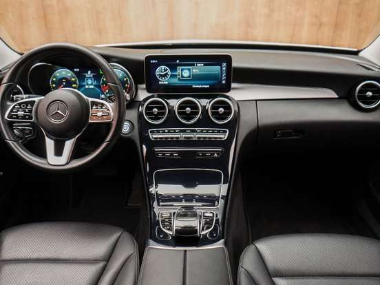 MERCEDES-BENZ-C 180-1.6 CGI FLEX AVANTGARDE 9G-TRONIC MERCEDES-BENZ-C 180-2020
