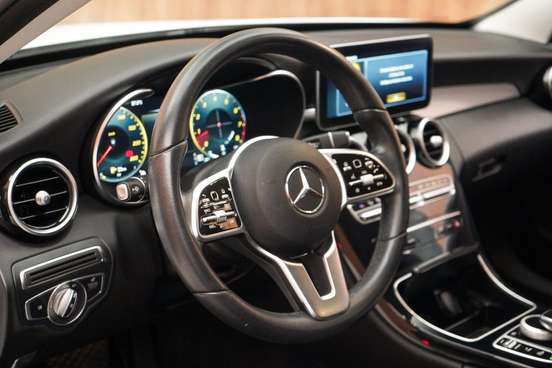 MERCEDES-BENZ-C 180-2020